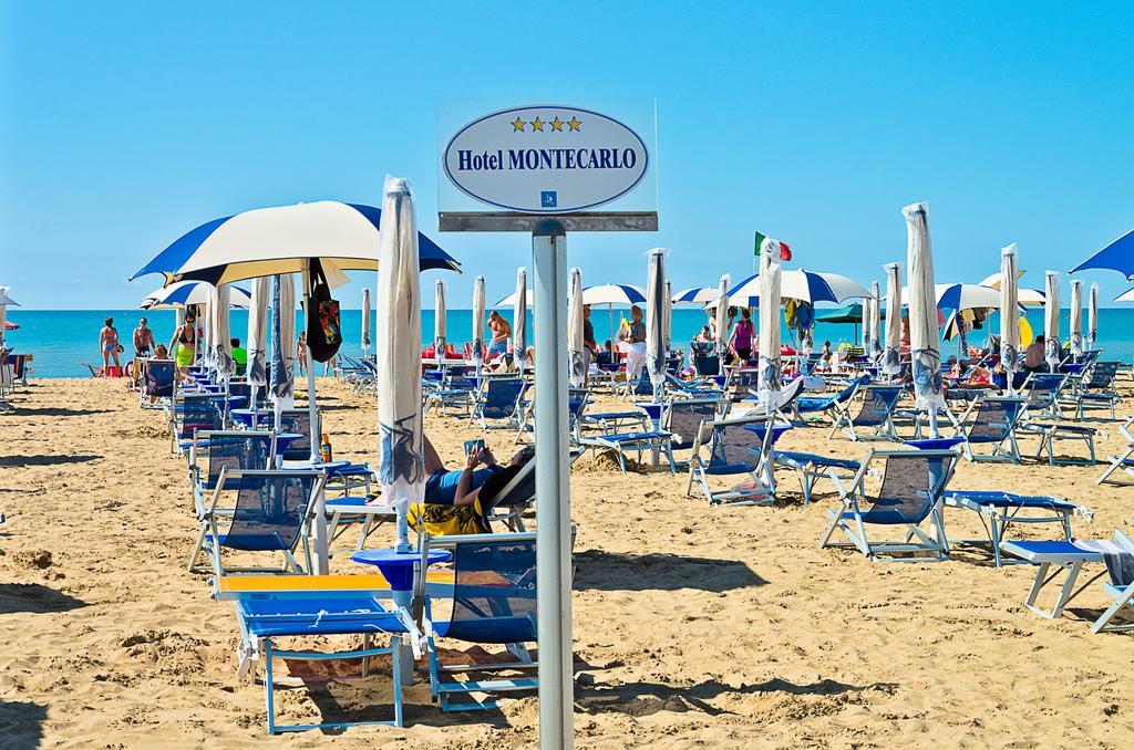 Hotel Montecarlo Бибионе Экстерьер фото